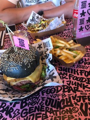 Heppi Ribs and Motourous Sumo at Vegan Junk Food Bar  - Rotterdam in Rotterdam