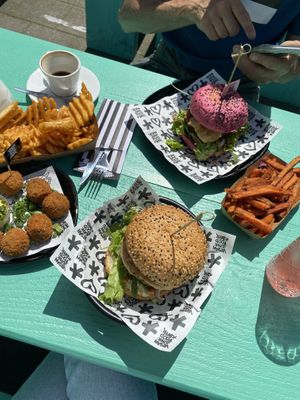 !!! at Vegan Junk Food Bar  - Rotterdam in Rotterdam