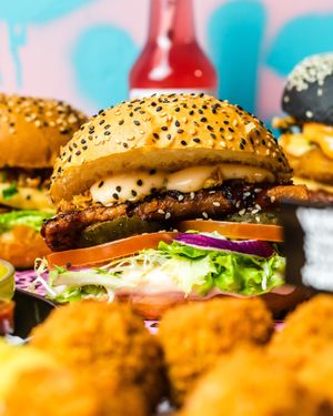 Heppi Ribs Burger at Vegan Junk Food Bar  - Rotterdam in Rotterdam