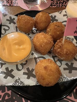 Mac & Cheese Betterballs at Vegan Junk Food Bar  - Rotterdam in Rotterdam