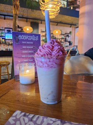 Schokoladenmilkshake at Vegan Junk Food Bar  - Rotterdam in Rotterdam
