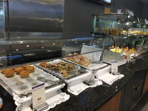 Dessert area at Mensa Veggie 2.0 - Die tiefgrüne Mensa in Berlin