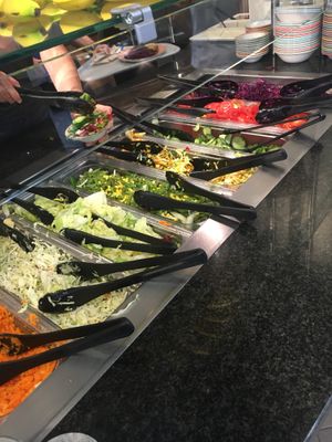 salad bar at Mensa Veggie 2.0 - Die tiefgrüne Mensa in Berlin