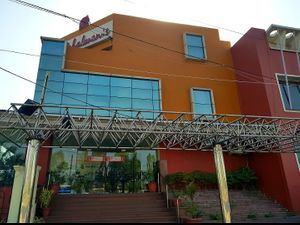 Front look at Pahalwan's in Bari Brahmana