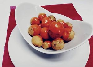 “Papas con mojo rojo” and “papas con mojo verde” are typical from Canarias. It’s a must, specially “con mojo verde” in this restaurant at 18 Grados in Gran Canaria
