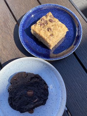 Diablo vegan cookie and coconut blondie 🤤  at Dose Coffee in Revelstoke