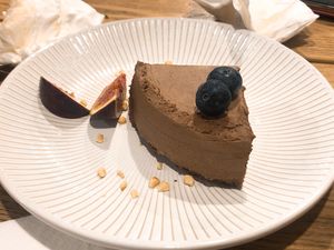 Vegan chocolate cheesecake at YEARS 素年 in Kowloon