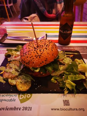 Terra NOSTRA burger at Sanissimo - Gran Via in Madrid