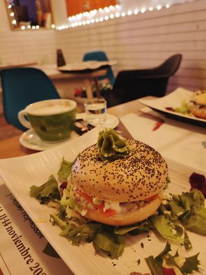 Bagel with carrot salmon at Sanissimo - Gran Via in Madrid