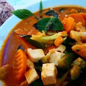 Red curry at Ashoka Vegan in Koh Phangan