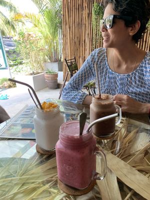 Strawberry, chocolate and i don’t remember name of mango drink at Ashoka Vegan in Koh Phangan