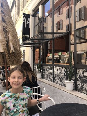   at Noväa Social Food in Cannes