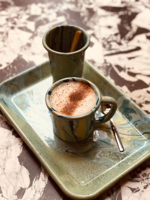 Latte lover at Noväa Social Food in Cannes