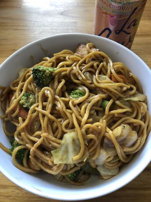 Yakisoba at Root Down Kitchen in Bend