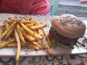 Burger at MIMO in Malaga