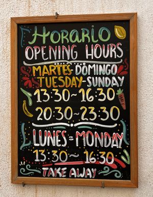 Opening times  at MIMO in Malaga