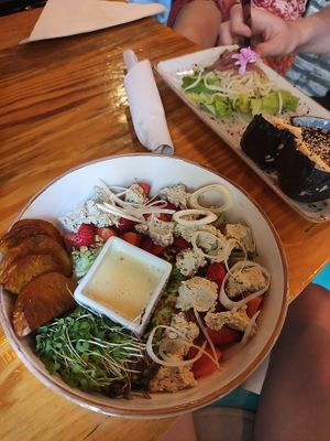 Tempeh salad at MIMO in Malaga