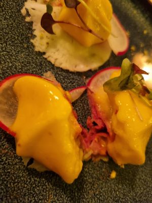 Kohlrabi Rawvioli inside at MIMO in Malaga