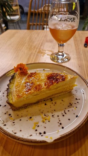 Lemon 🍋 pie at MIMO in Malaga