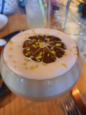 El coctel de limón buenísimo at MIMO in Malaga