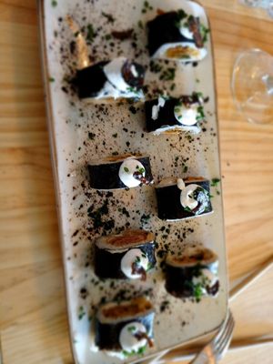 Kimchi sushi with cashew cream cheese at MIMO in Malaga