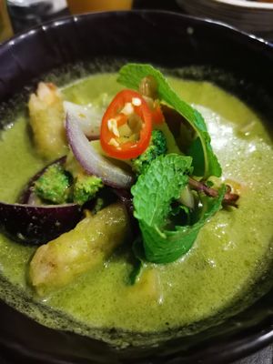 Thai green king trumpet mushroom curry at Suissi Vegan Kitchen  in Glasgow