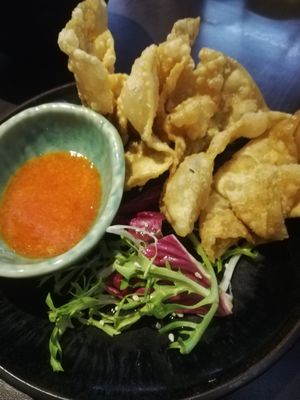 Wonton at Suissi Vegan Kitchen  in Glasgow