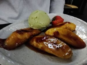 Caramelised banana & avocado icecream at Suissi Vegan Kitchen  in Glasgow