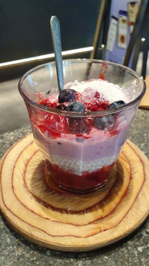 Chia Açaí Detox at Honest Greens - Serrano in Madrid