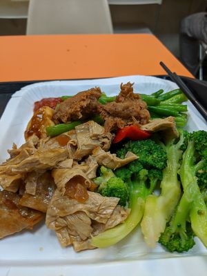 Veggies, tofu, tofu skin, soy meat. Lovely meal! at Xuán Dé SùShí 玄德素食 in Taipei