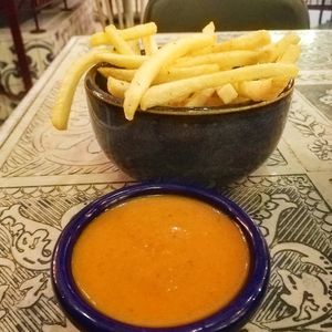 Fries and hot sauce at 'BABS in Glasgow