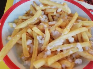 Chips & vegan cheeze at Frankie & Benny's - Fort Shopping in Glasgow