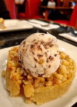 Apple Crumble + Vegan Choc Chip Ice Cream at Frankie & Benny's in Renfrew