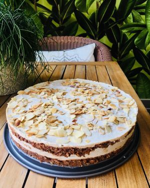 Raw carrot cake at Eko Sklep & Smoothie Bar Dobra Karma in Wolin
