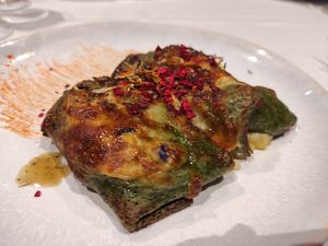 Crepe de verde at Curcuma in Vigo