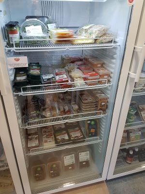 vegan products in fridge at Biobes in Beernem
