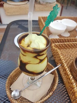 Avocado cofee (sugar free) at Palm Tree in Busan