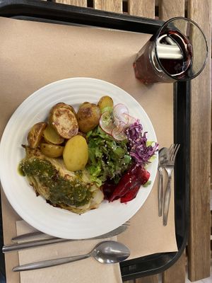   at A Praça in Sintra