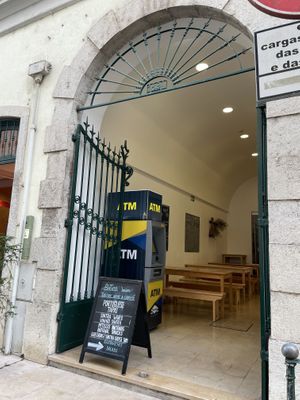 Entrance  at A Praça in Sintra