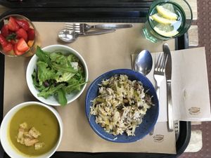 Vegan lunch  at A Praça in Sintra