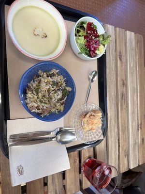 Vegan lunch meal minus the apple pie (accidentally given this but swapped out for the vegan version)  at A Praça in Sintra