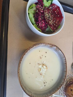 Cauliflower soup at A Praça in Sintra