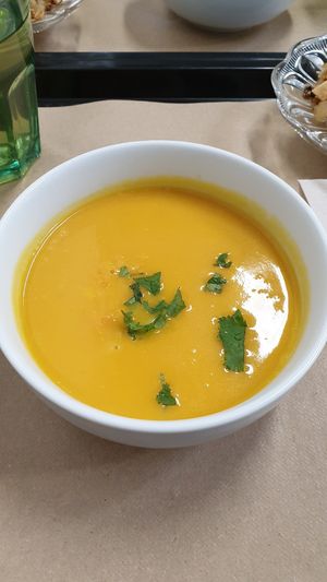 Carrot soup with orange zest at A Praça in Sintra