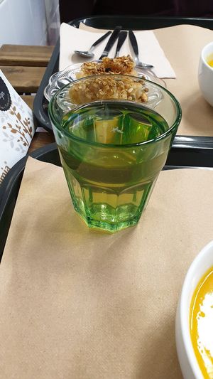Tea at A Praça in Sintra