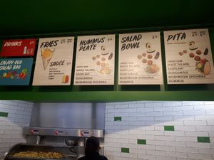 Menu at Maoz in The Hague