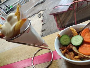  at Maoz in The Hague