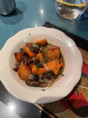 Vegetables-mushrooms, potatoes, carrots, onions at Natural Oasis Cafe in Rochester