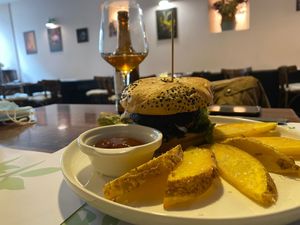 Frutos secos burger at A Porta Verde in Santiago De Compostela