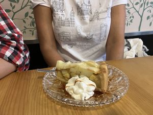 Vegan apple pie  at A Porta Verde in Santiago De Compostela