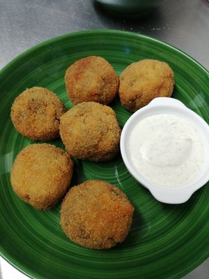 Vegan croquettes at A Porta Verde in Santiago De Compostela